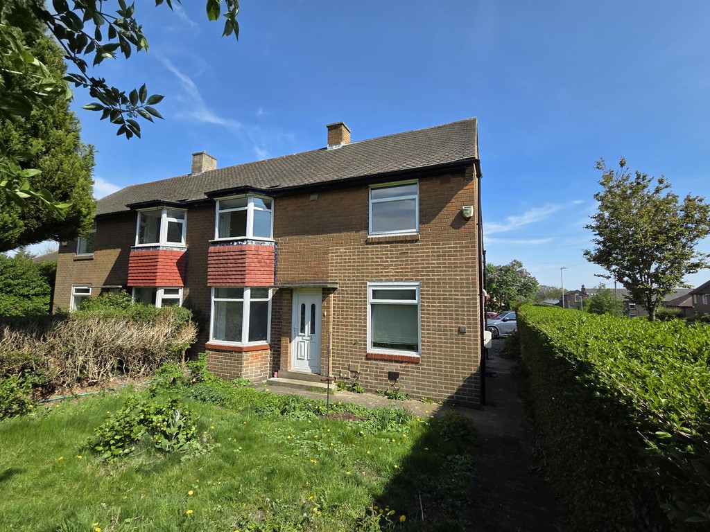 3 bed Semi Detached for rent in Outlane. From Martin & Co - Huddersfield 3 bed Semi Detached for rent in Outlane. From Martin & Co - Huddersfield