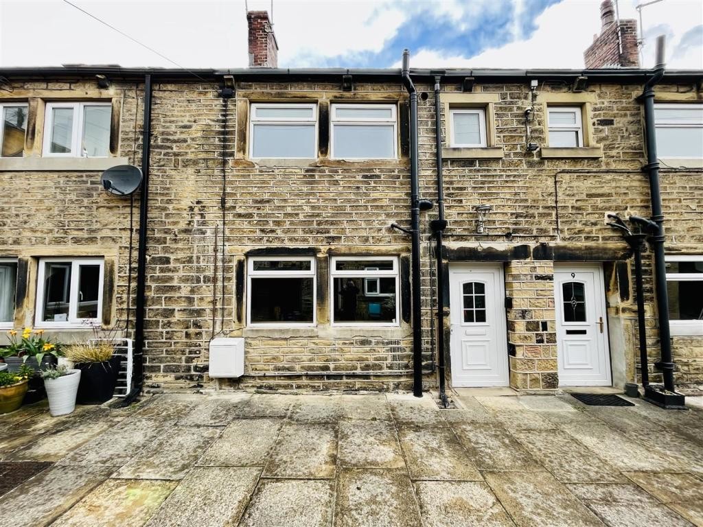 2 bed Cottage for rent in West Yorkshire. From Martin & Co - Huddersfield
