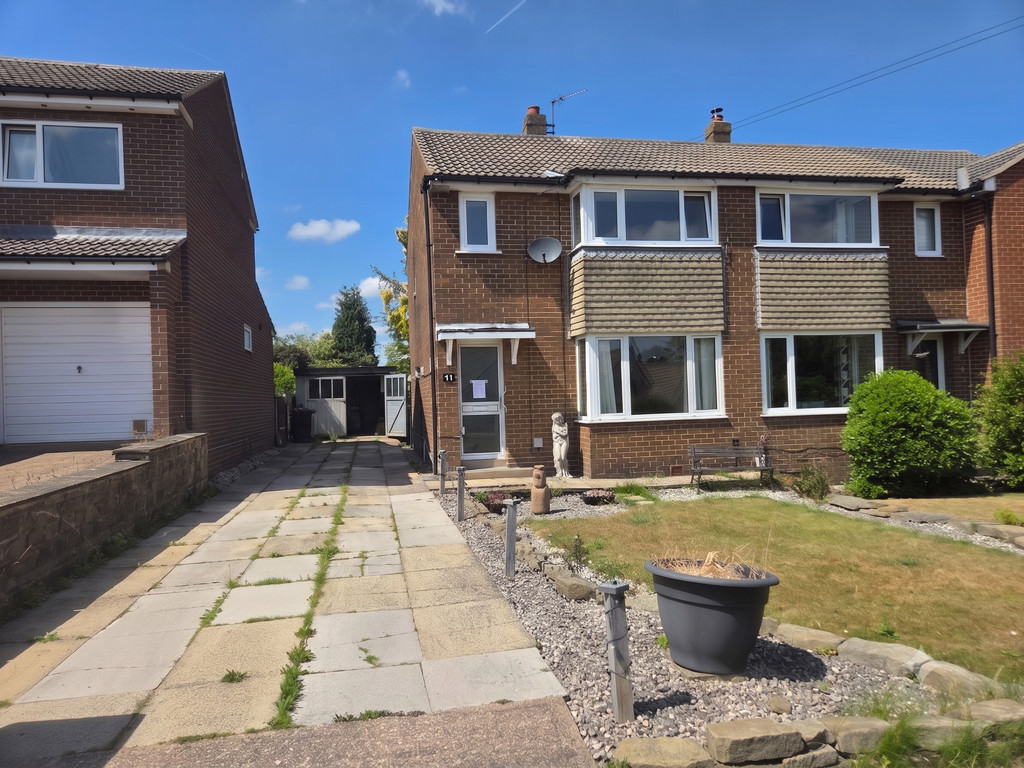 3 bed Semi Detached for rent in Netherton. From Martin & Co - Huddersfield 3 bed Semi Detached for rent in Netherton. From Martin & Co - Huddersfield