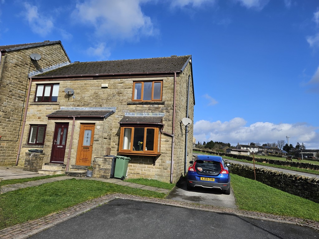 3 bed End of Terrace for rent in West Yorkshire. From Martin & Co - Huddersfield