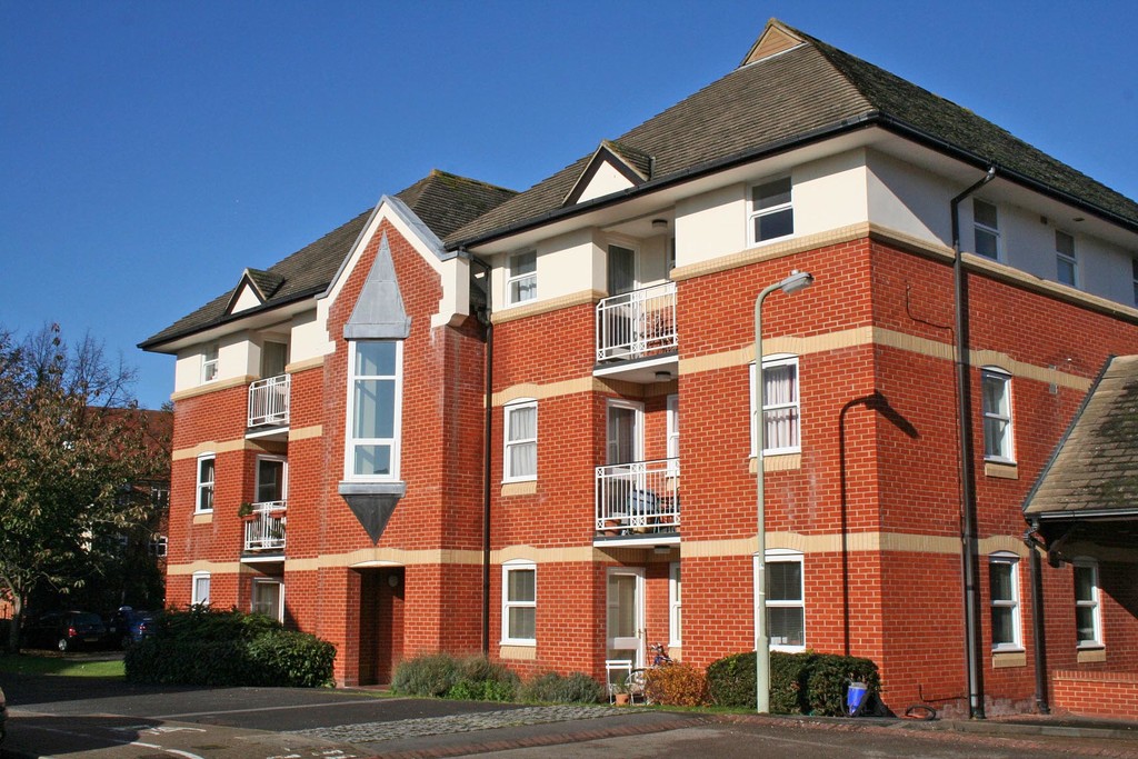 2 bed Apartment for rent in Oxon. From Martin & Co - Abingdon & Didcot