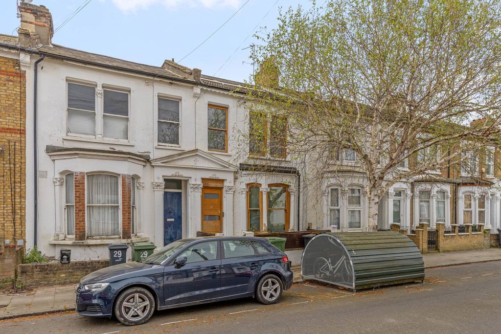 1 bed Apartment for rent in Clapham. From Martin & Co - Crystal Palace