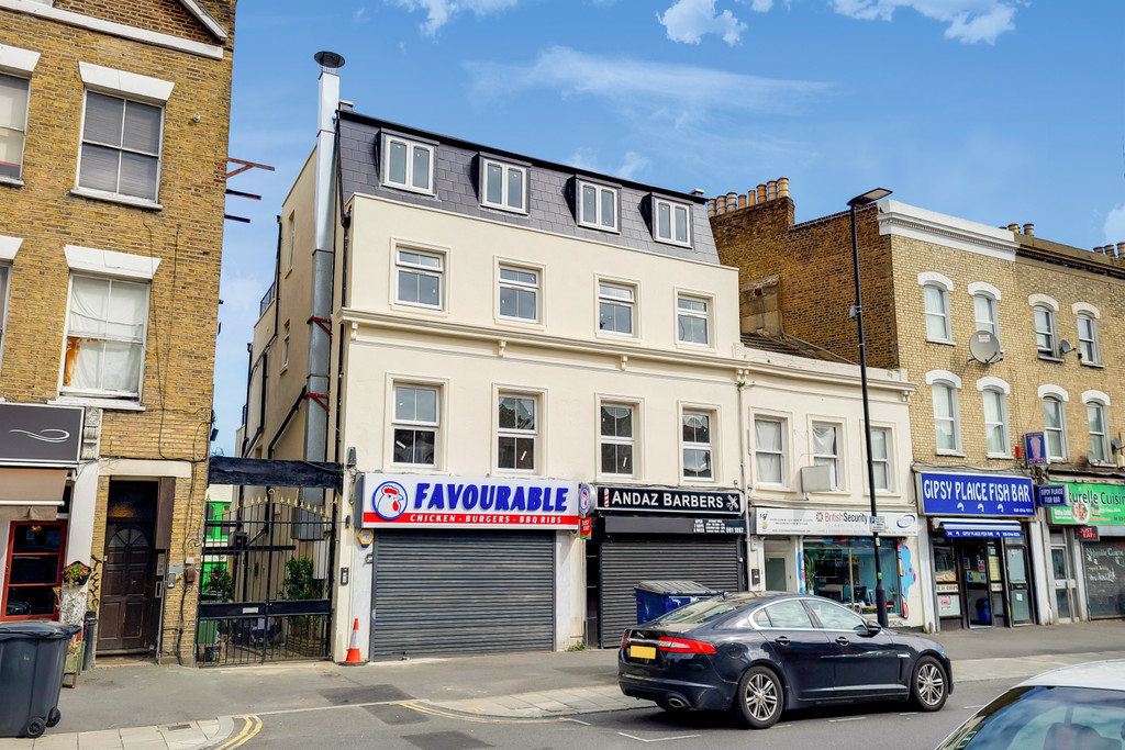 3 bed Annexe for rent in Greater London. From Martin & Co - Crystal Palace 3 bed Annexe for rent in Greater London. From Martin & Co - Crystal Palace