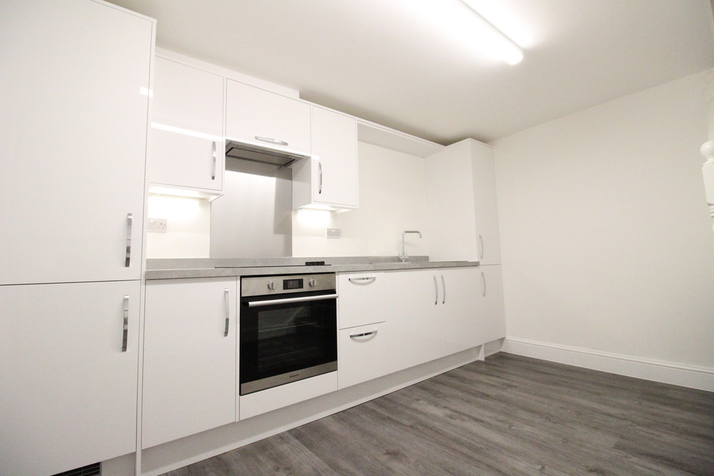 1 bed Studio for rent in Essex. From Martin & Co - Romford