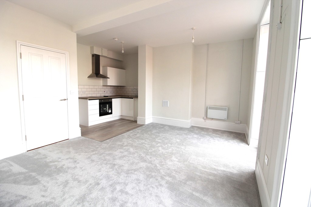 1 bed Flat for rent in            . From Martin & Co - Gainsborough