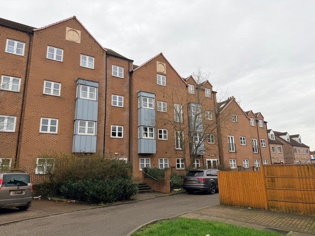 2 bed Apartment for rent in Lincs. From Martin & Co - Gainsborough