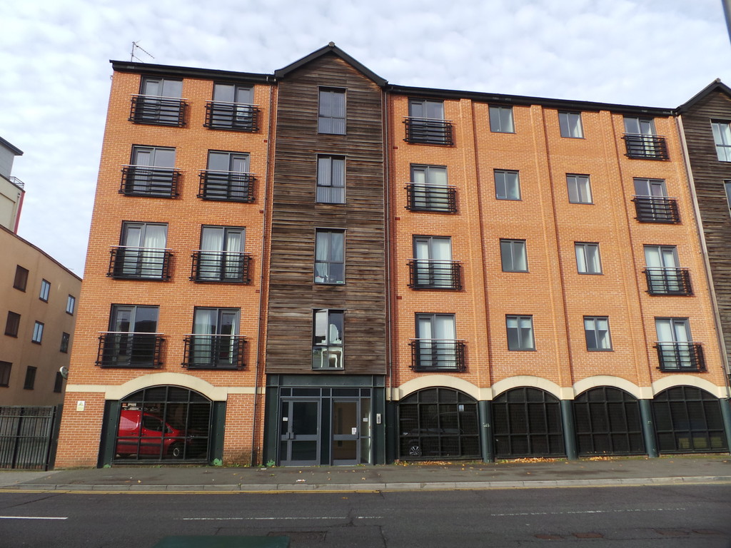 2 bed Apartment for rent in Lincs. From Martin & Co - Gainsborough