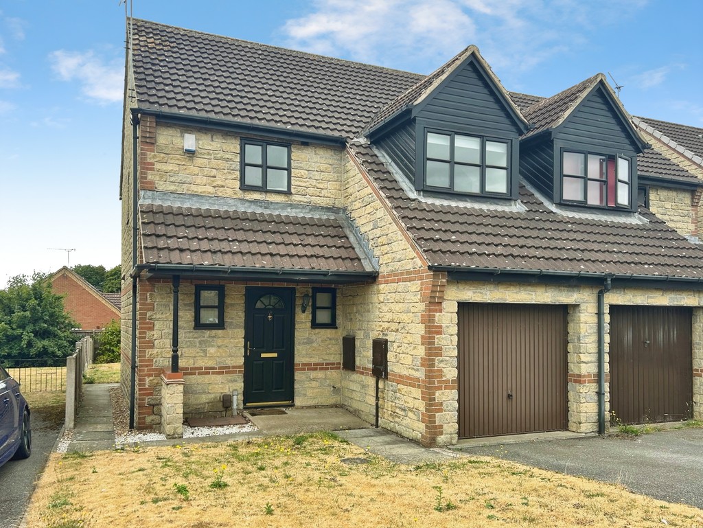 3 bed Semi Detached for rent in Messingham. From Martin & Co - Gainsborough 3 bed Semi Detached for rent in Messingham. From Martin & Co - Gainsborough