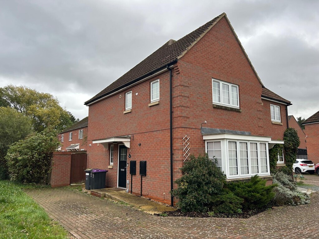 3 bed Semi Detached for rent in uk. From Martin & Co - Gainsborough 3 bed Semi Detached for rent in uk. From Martin & Co - Gainsborough