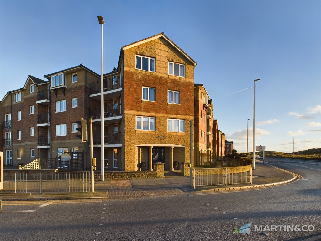 2 bed Apartment for rent in Lancashire. From Martin & Co - Blackpool