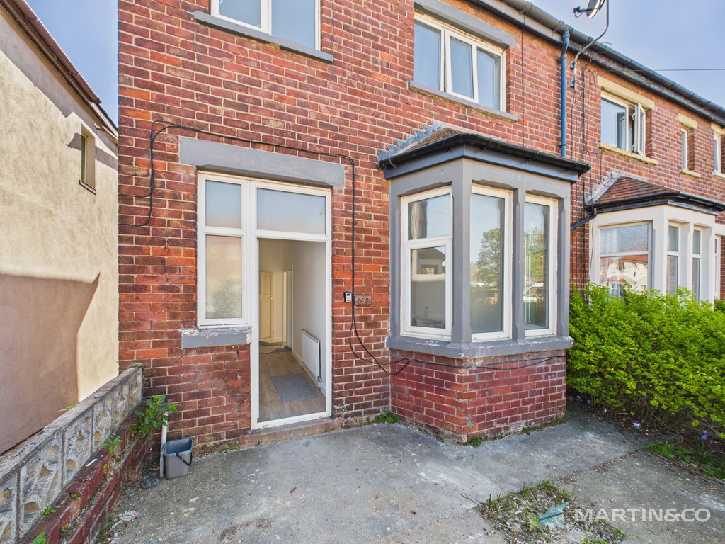 3 bed Mid Terraced House for rent in Lancashire. From Martin & Co - Blackpool