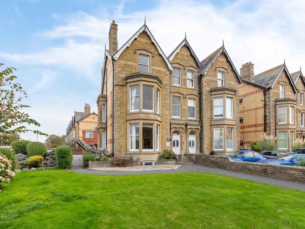 1 bed 1st Floor Flat for rent in Lancashire. From Martin & Co - Blackpool
