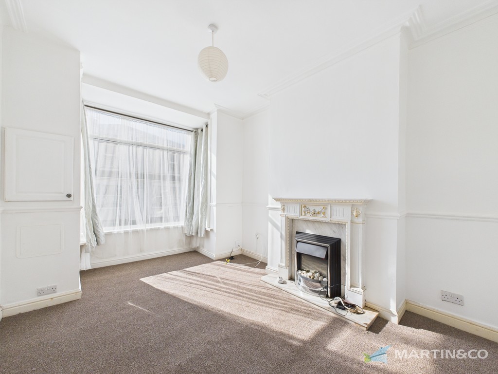3 bed Mid Terraced House for rent in Blackpool. From Martin & Co - Blackpool 3 bed Mid Terraced House for rent in Blackpool. From Martin & Co - Blackpool
