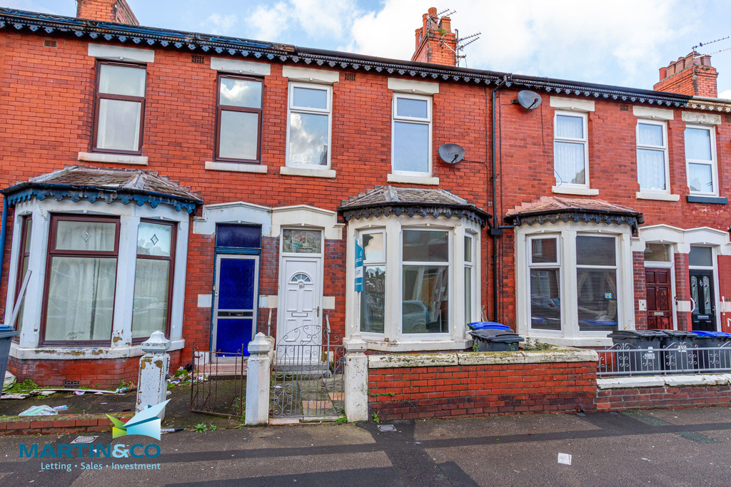 3 bed Mid Terraced House for rent in Lancashire. From Martin & Co - Blackpool
