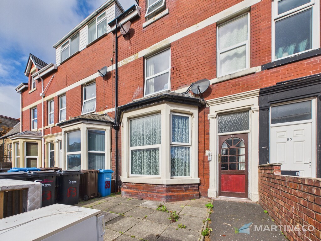 2 bed Ground Floor Flat for rent in Lytham St Anne's. From Martin & Co - Blackpool 2 bed Ground Floor Flat for rent in Lytham St Anne's. From Martin & Co - Blackpool