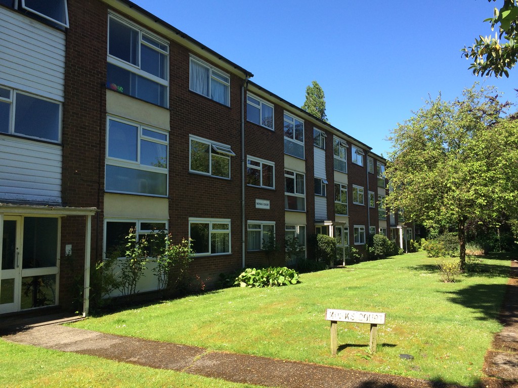 2 bed Ground Floor Flat for rent in Surrey. From Martin & Co - Redhill