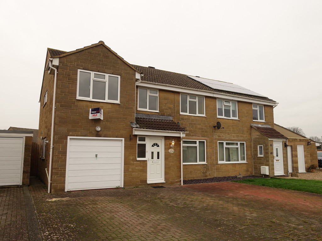 4 bed Semi-Detached House for rent in Somerset. From Martin & Co - Yeovil