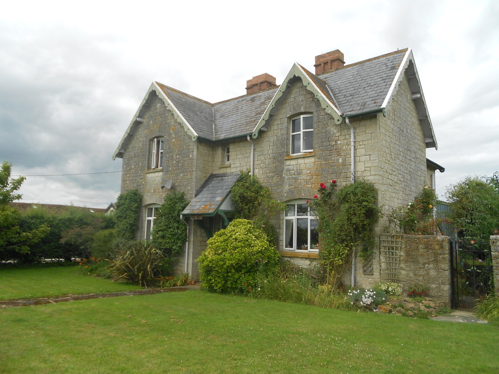 5 bed Detached House for rent in Somerset. From Martin & Co - Yeovil