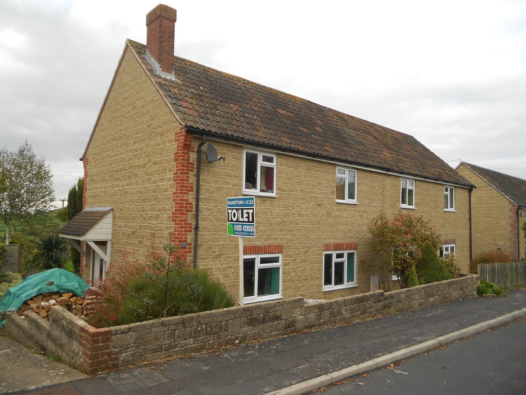 3 bed Semi-Detached House for rent in Somerset. From Martin & Co - Yeovil