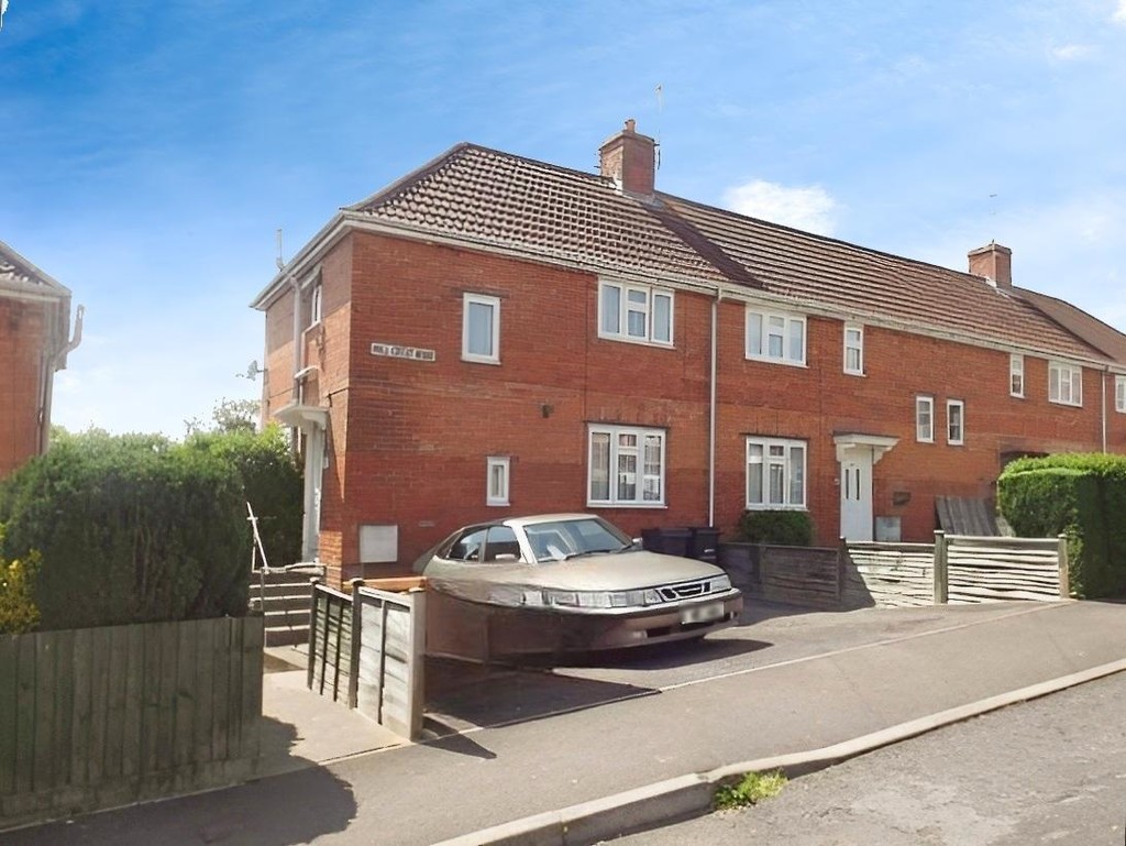 2 bed Semi-Detached House for rent in Yeovil Marsh. From Martin & Co - Yeovil