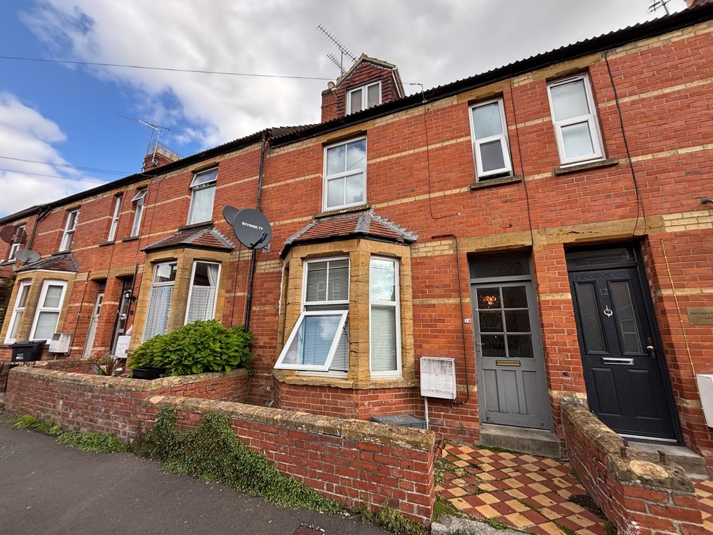 1 bed House Share for rent in Somerset. From Martin & Co - Yeovil