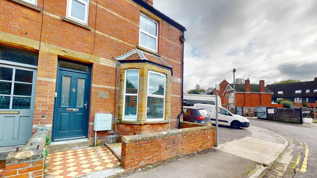 1 bed House Share for rent in Somerset. From Martin & Co - Yeovil