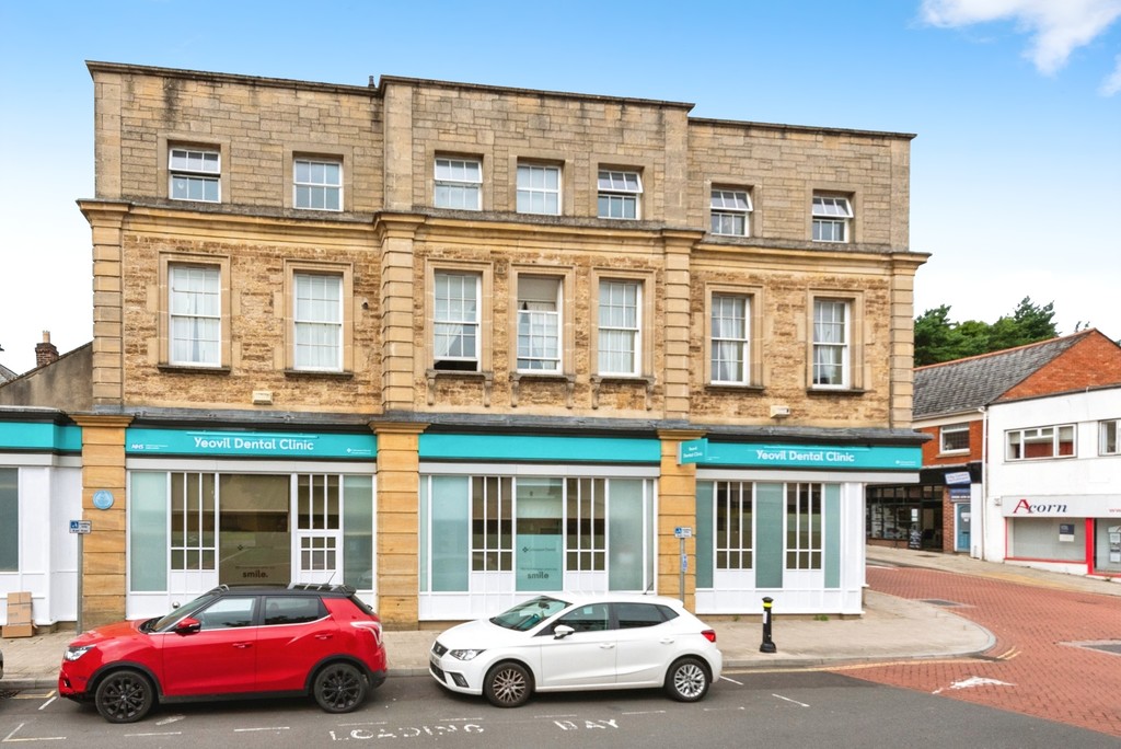 1 bed 1st Floor Flat for rent in Somerset. From Martin & Co - Yeovil