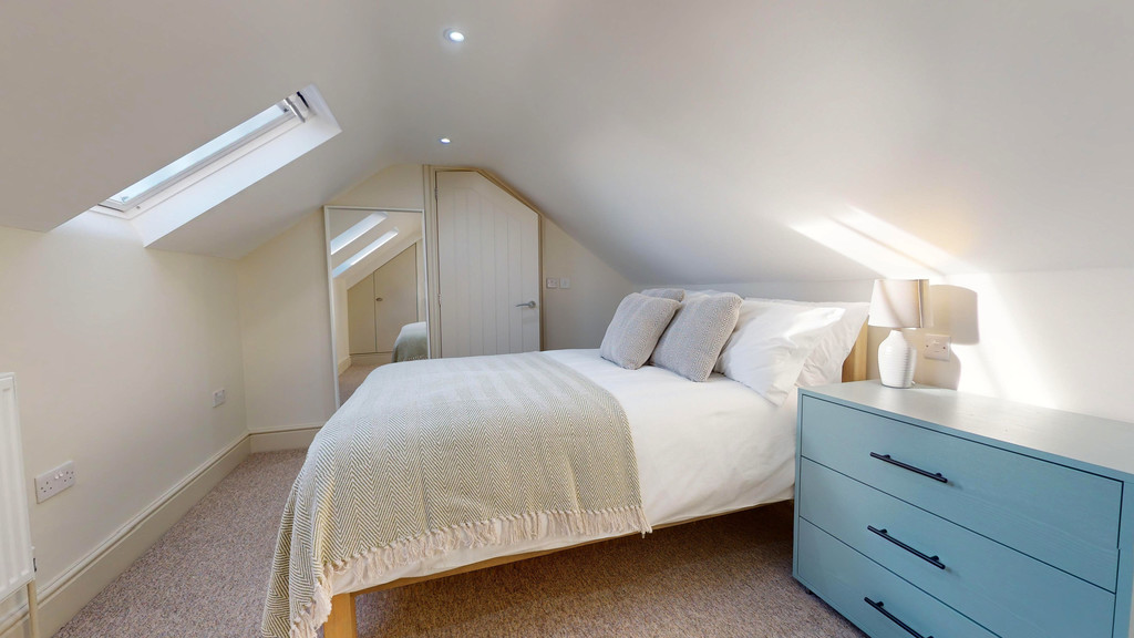 1 bed House Share for rent in Somerset. From Martin & Co - Yeovil