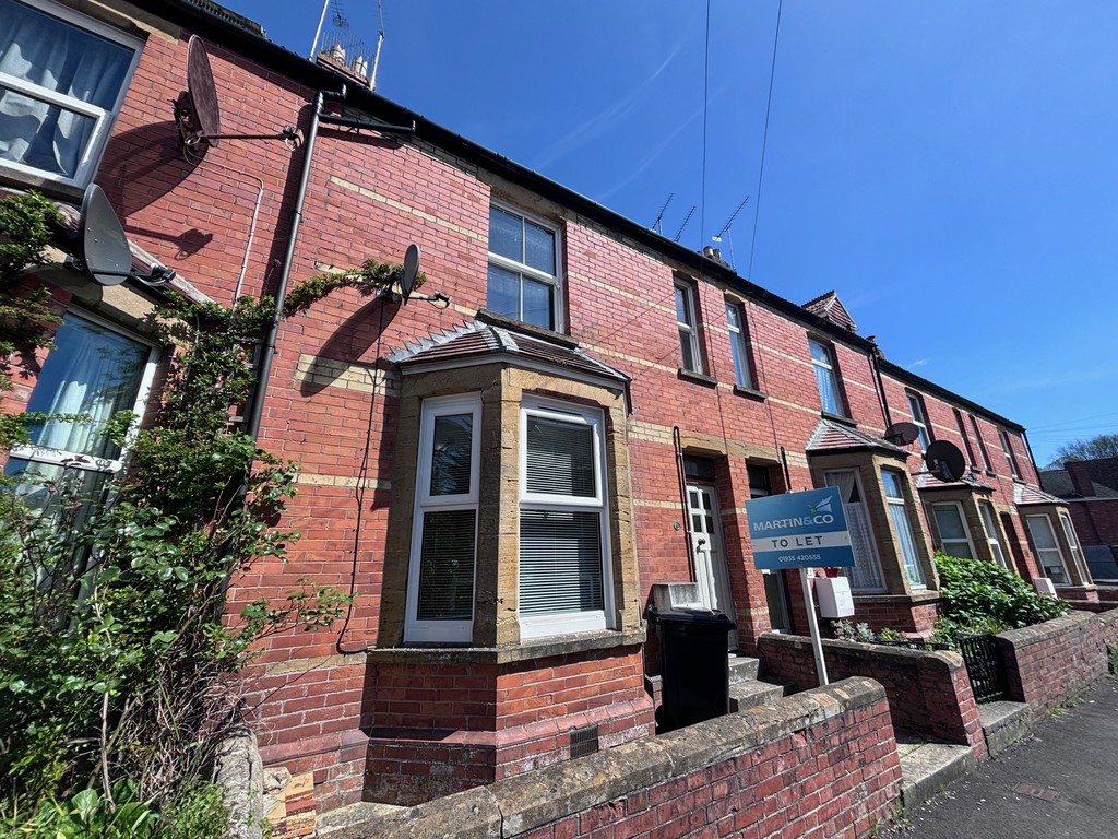 1 bed House Share for rent in Somerset. From Martin & Co - Yeovil