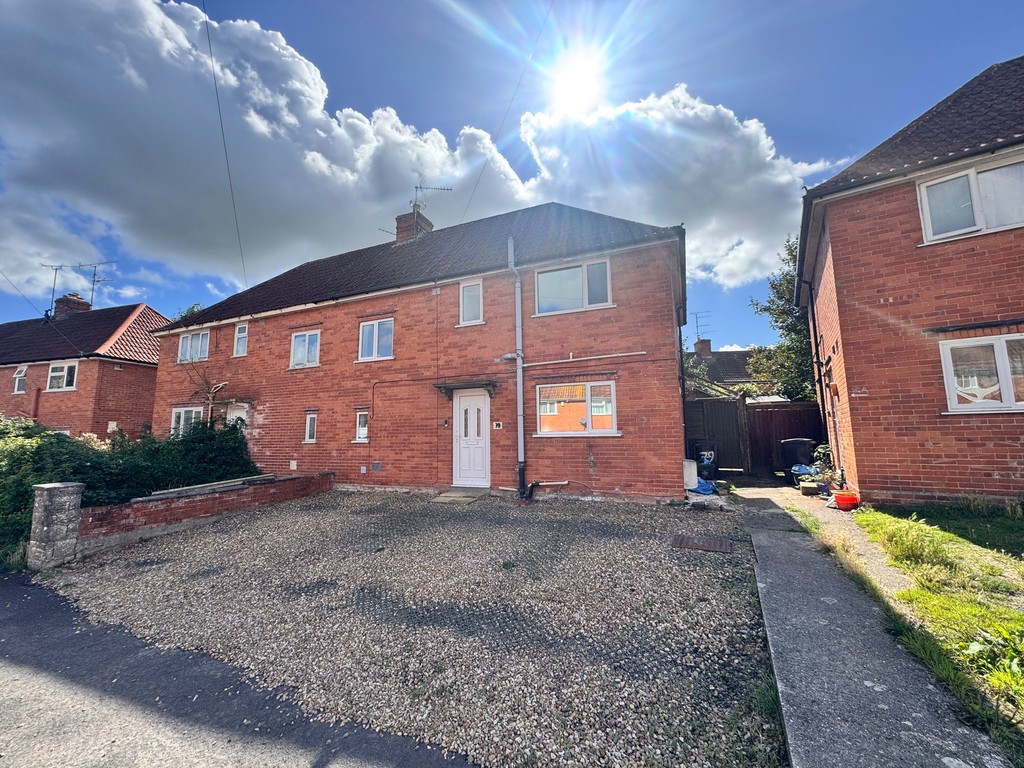 2 bed Semi Detached for rent in Yeovil. From Martin & Co - Yeovil