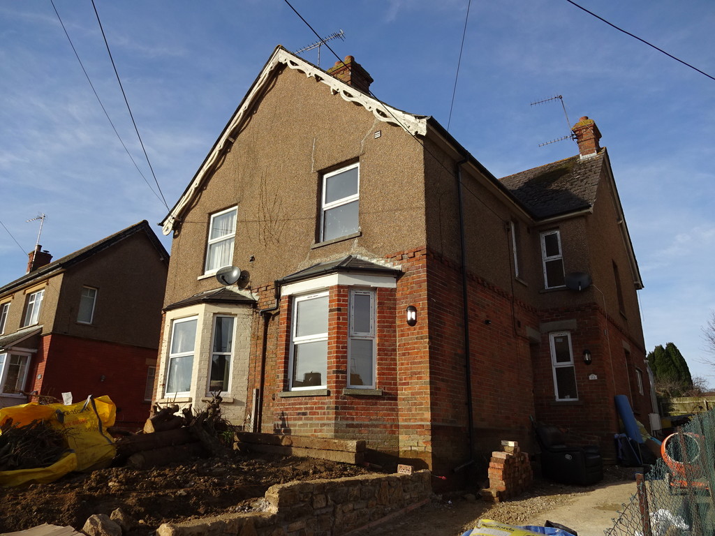 1 bed House Share for rent in Somerset. From Martin & Co - Yeovil