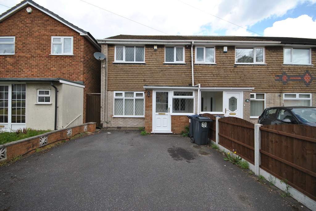 3 bed End Terraced House for rent in Birmingham. From Martin & Co - Solihull