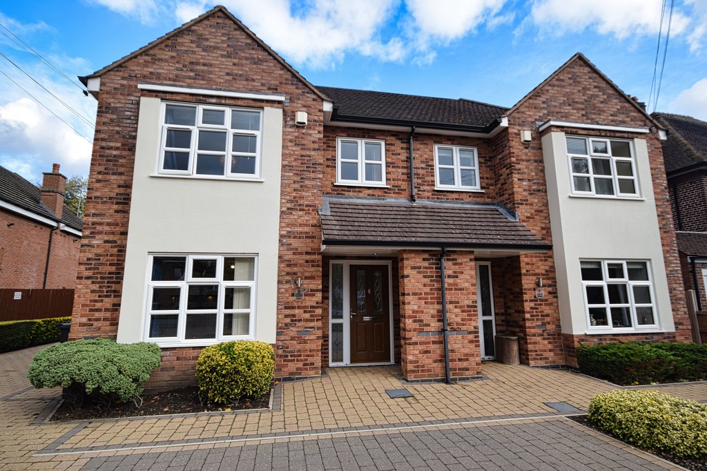 2 bed Town House for rent in Solihull. From Martin & Co - Solihull 2 bed Town House for rent in Solihull. From Martin & Co - Solihull