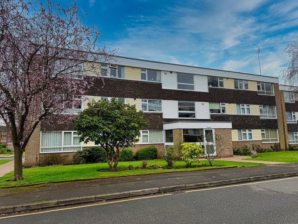 3 bed Apartment for rent in Solihull. From Martin & Co - Solihull