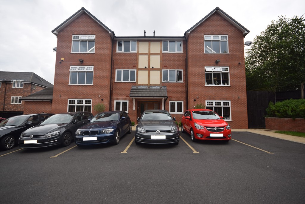 2 bed Apartment for rent in West Midlands. From Martin & Co - Solihull