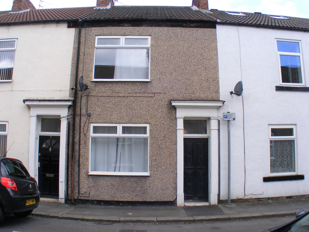 2 bed Mid Terraced House for rent in Guisborough. From Martin & Co - Guisborough