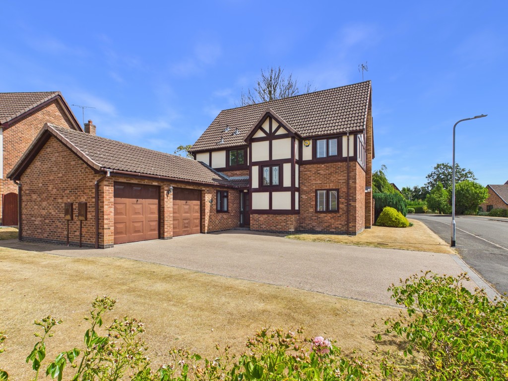 4 bed Detached for rent in Staffordshire. From Martin & Co - Stafford 4 bed Detached for rent in Staffordshire. From Martin & Co - Stafford