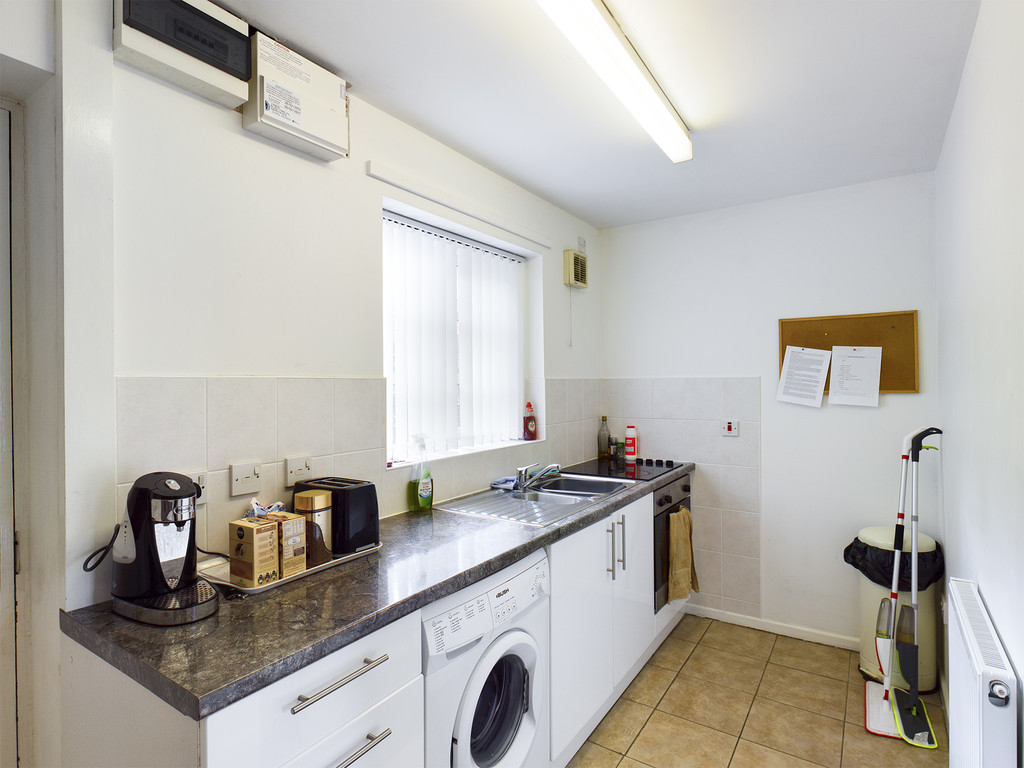 2 bed Mid Terraced House for rent in Staffs. From Martin & Co - Stafford 2 bed Mid Terraced House for rent in Staffs. From Martin & Co - Stafford