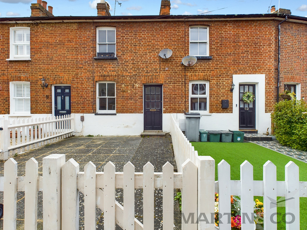 2 bed Cottage for rent in Hertfordshire . From Martin & Co - St Albans