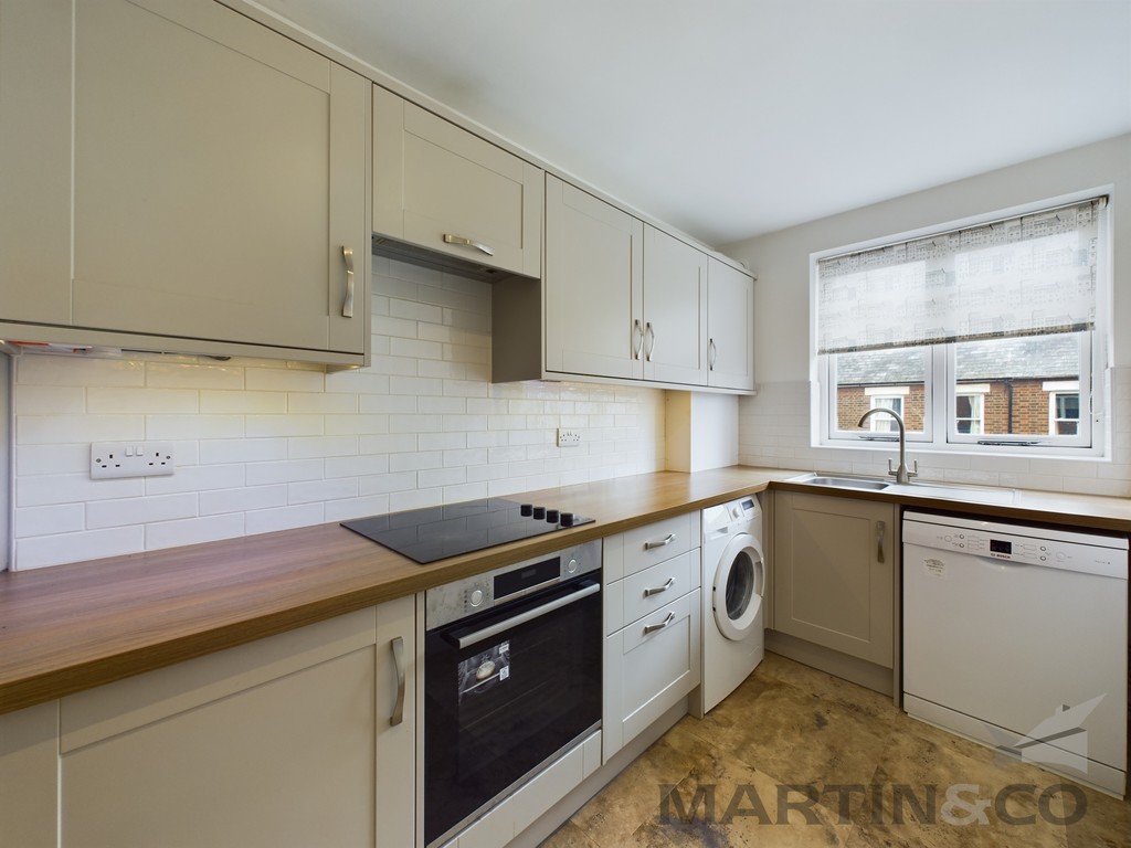 2 bed Apartment for rent in St Albans. From Martin & Co - St Albans