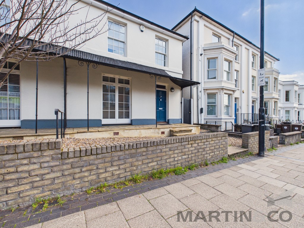 4 bed Semi Detached for rent in Hertfordshire. From Martin & Co - St Albans