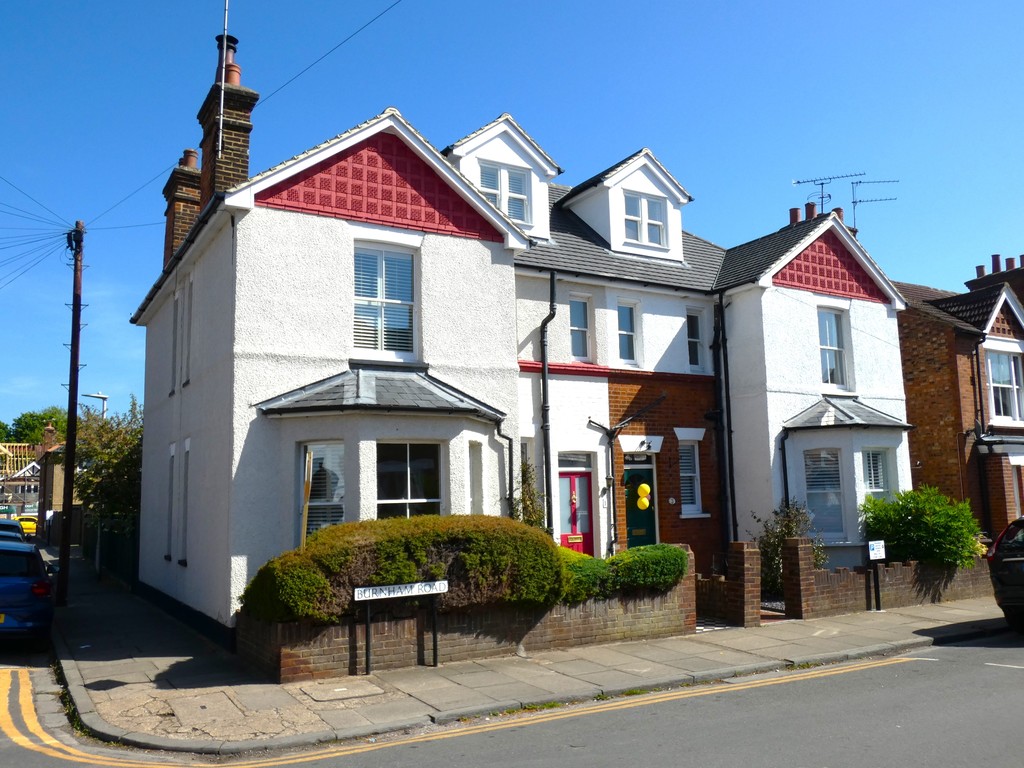 4 bed Semi Detached for rent in Hertfordshire. From Martin & Co - St Albans