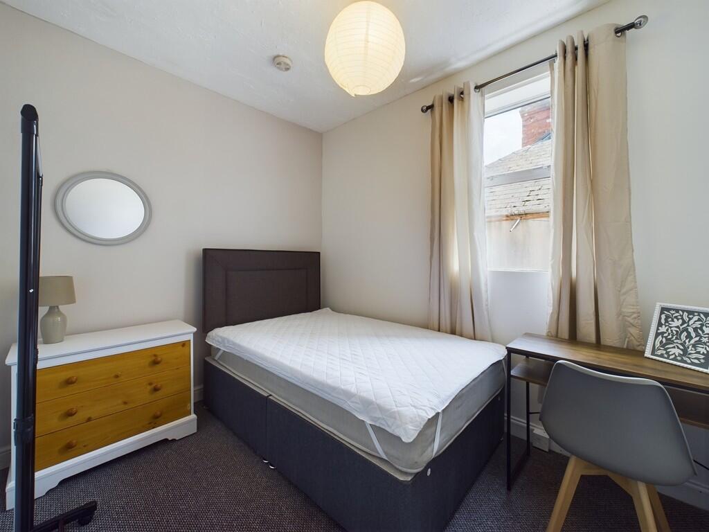 4 bed House Share for rent in Plymouth. From Martin & Co - Plymouth 4 bed House Share for rent in Plymouth. From Martin & Co - Plymouth