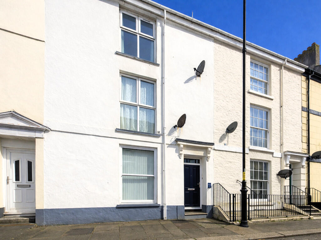 1 bed 1st Floor Flat for rent in Plymouth. From Martin & Co - Plymouth