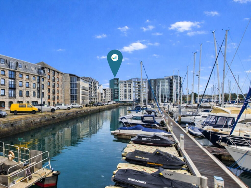 2 bed Apartment for rent in Plymouth. From Martin & Co - Plymouth