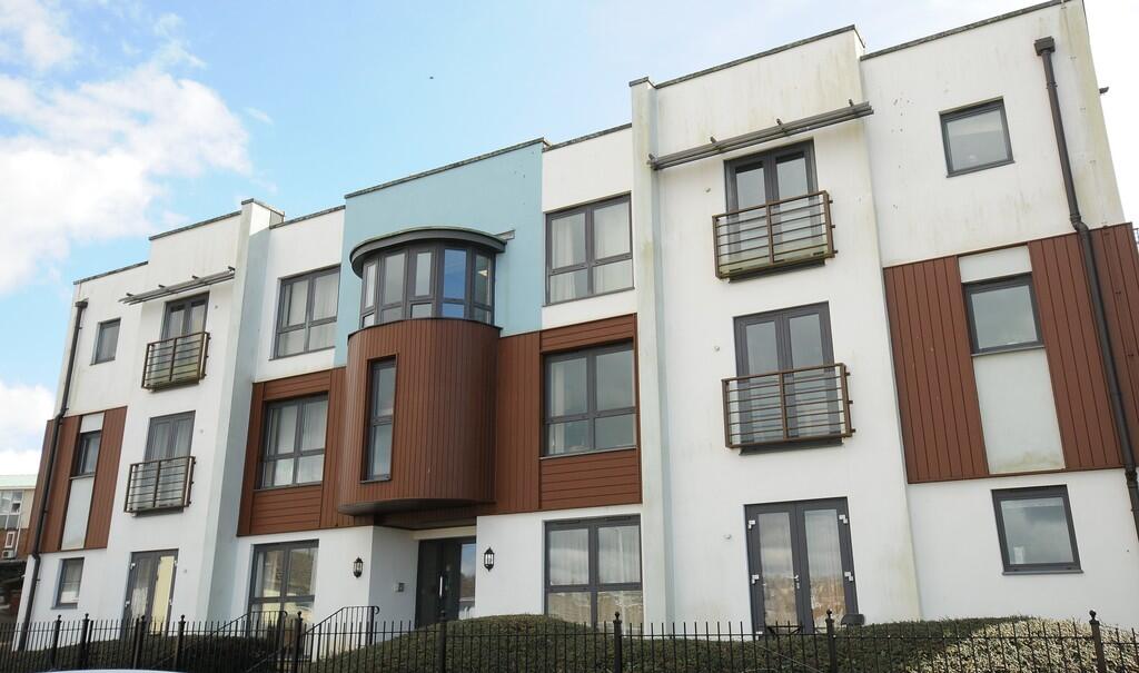 2 bed House (unspecified) for rent in Plymouth. From Martin & Co - Plymouth