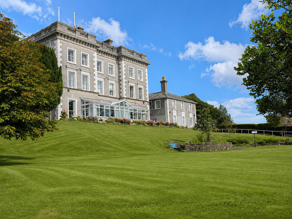 1 bed Bedsit for rent in Plymouth. From Martin & Co - Plymouth
