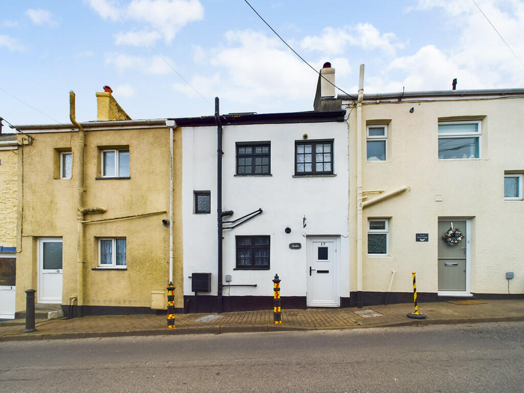2 bed Cottage for rent in Lee Mill. From Martin & Co - Plymouth 2 bed Cottage for rent in Lee Mill. From Martin & Co - Plymouth