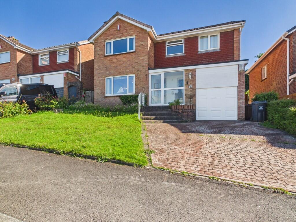 4 bed Semi Detached for rent in Bickleigh. From Martin & Co - Plymouth