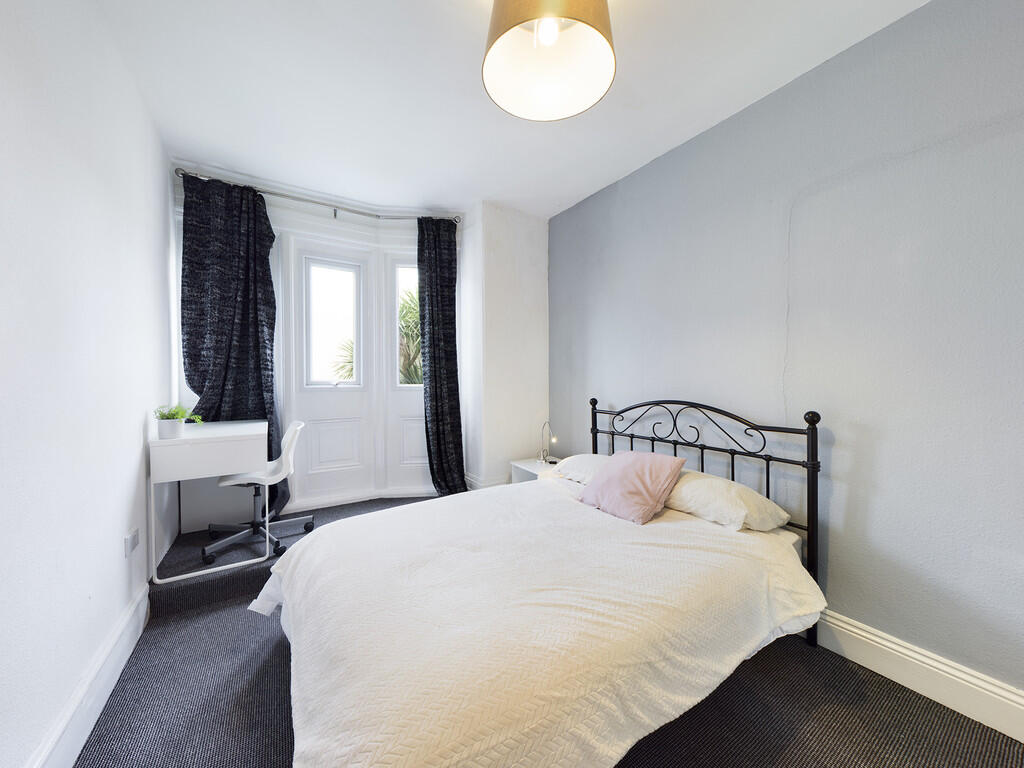 4 bed House Share for rent in Plymouth. From Martin & Co - Plymouth 4 bed House Share for rent in Plymouth. From Martin & Co - Plymouth